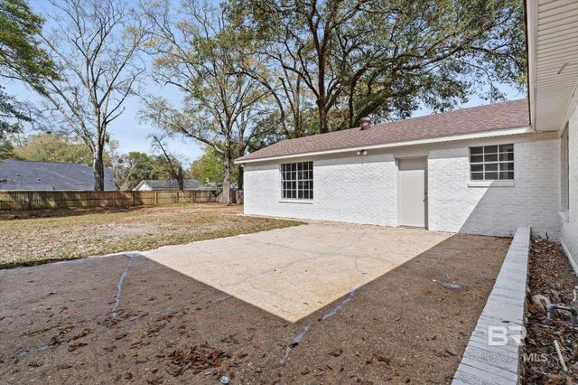 732 OAK FIELD Drive, Mobile, AL 36609