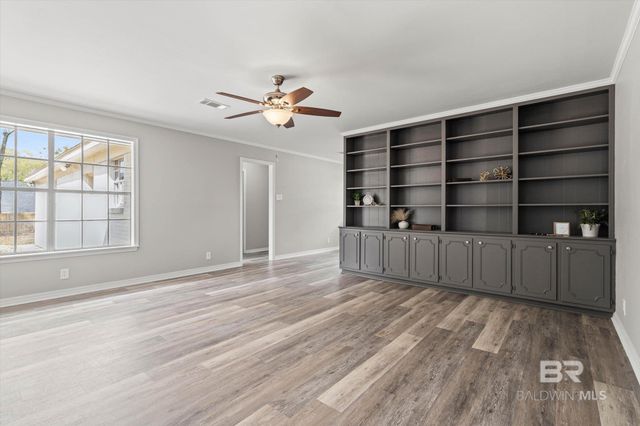 732 OAK FIELD Drive, Mobile, AL 36609