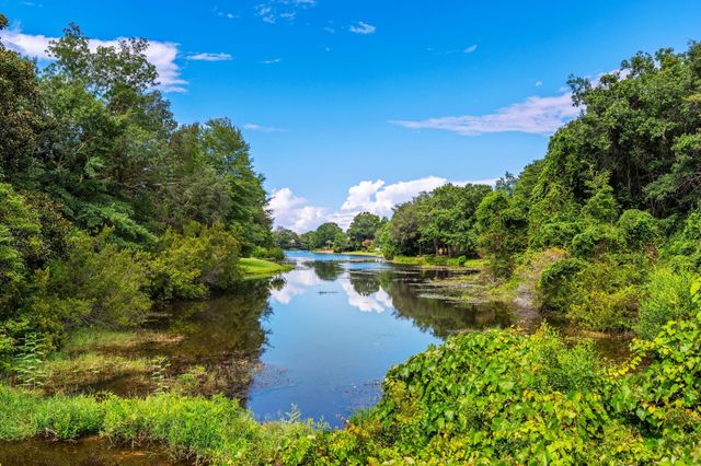 1446 Oakmont Place, Niceville, FL 32578