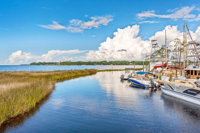 1446 Oakmont Place, Niceville, FL 32578