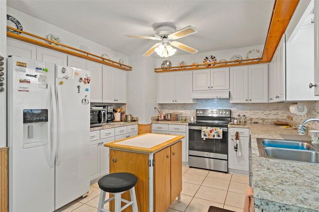 1366 N MERLIN TERRACE, Crystal River, FL 34429