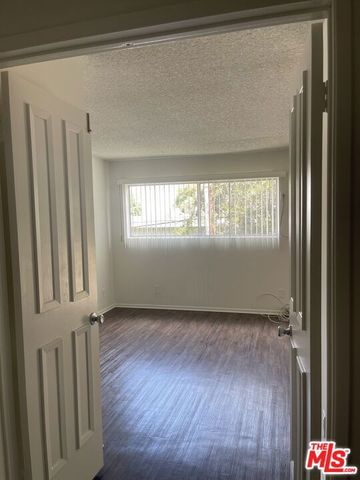 1820 S Bentley Avenue 205, Los Angeles, CA 90025