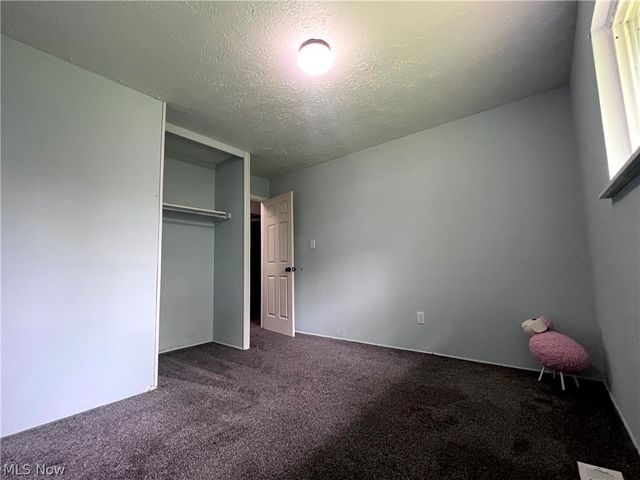 3502 Ivanhoe Drive, Kent, OH 44240