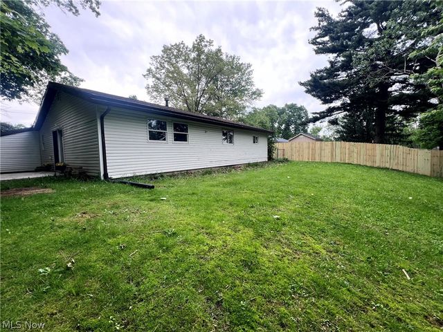 3502 Ivanhoe Drive, Kent, OH 44240