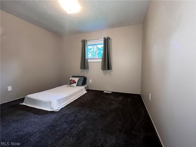 3502 Ivanhoe Drive, Kent, OH 44240