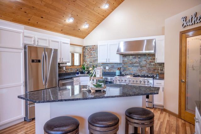 N14314 Clearview Road, Necedah, WI 54646