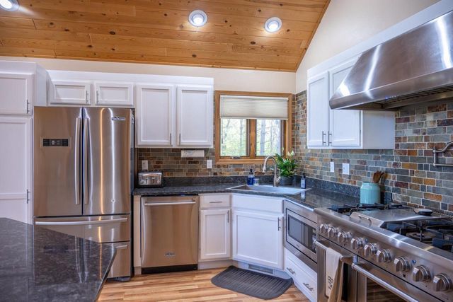 N14314 Clearview Road, Necedah, WI 54646