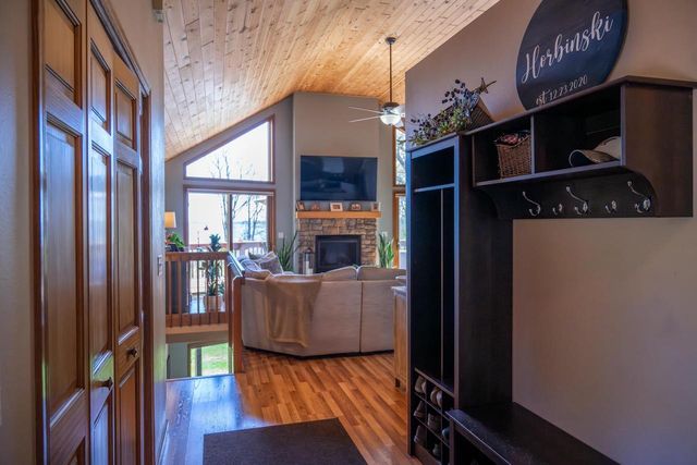 N14314 Clearview Road, Necedah, WI 54646