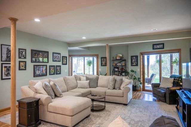 N14314 Clearview Road, Necedah, WI 54646