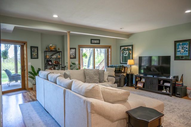 N14314 Clearview Road, Necedah, WI 54646