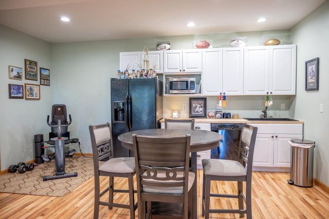 N14314 Clearview Road, Necedah, WI 54646