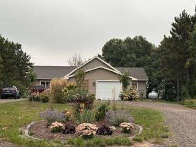 N14314 Clearview Road, Necedah, WI 54646