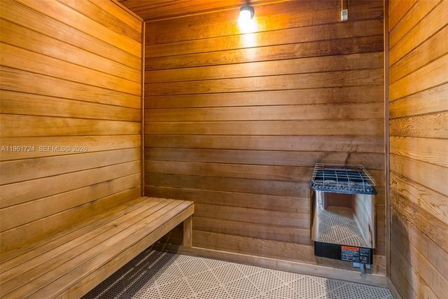 3470 E Coast Ave H1514, Miami, FL 33137