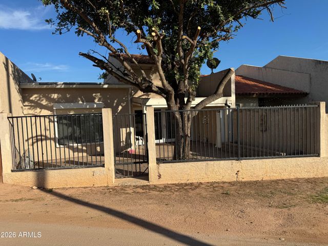 1824 N BARKLEY --, Mesa, AZ 85203