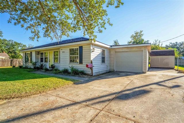 3709 Ernest Street, Lake Charles, LA 70605