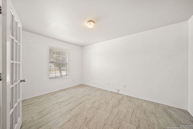 320 LONESTAR GAIT, Schertz, TX 78154