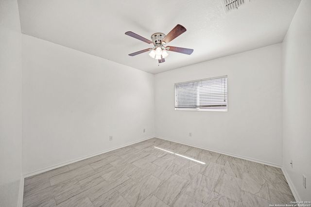 320 LONESTAR GAIT, Schertz, TX 78154