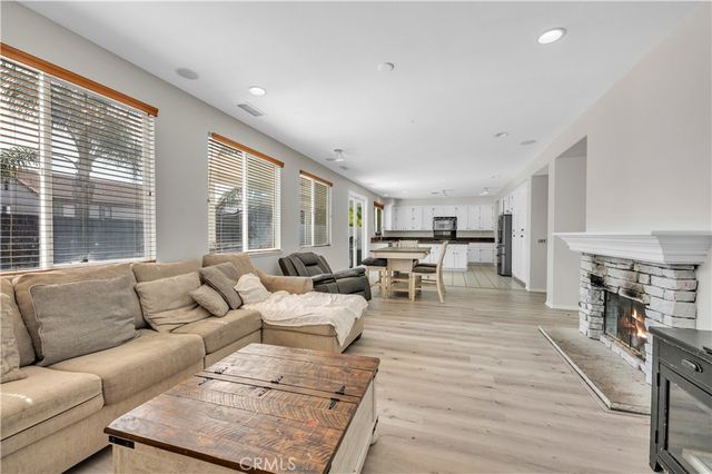 23831 Cloverleaf, Murrieta, CA 92562