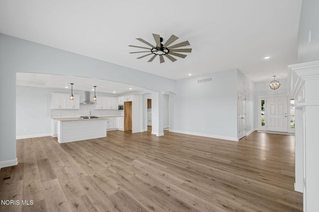 11171 Whitetail Way, Whitehouse, OH 43571