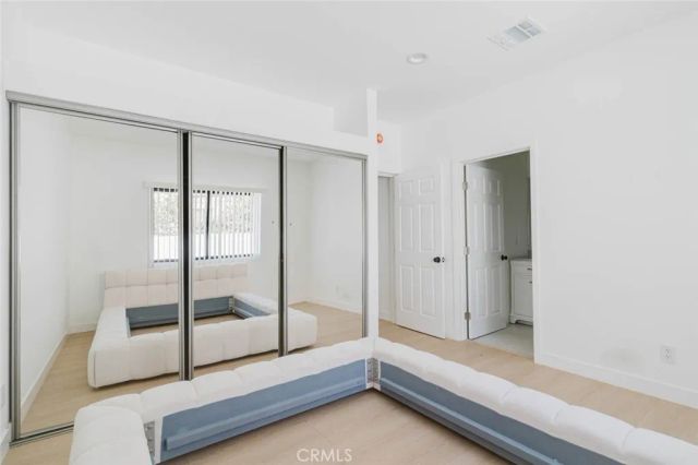 7746 Shadyspring Place, Burbank, CA 91504