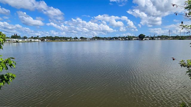300 BEECH COURT, Cocoa, FL 32926