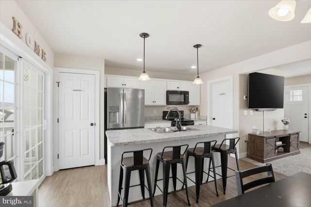 20 PACIFIC BLVD, Ephrata, PA 17522