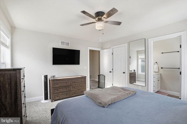 20 PACIFIC BLVD, Ephrata, PA 17522