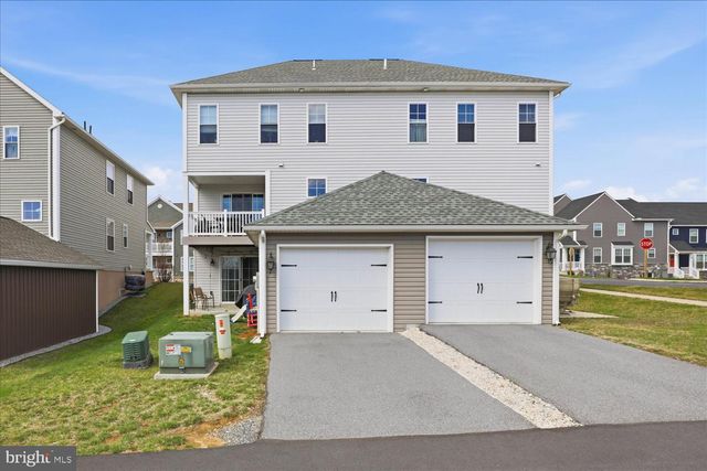 20 PACIFIC BLVD, Ephrata, PA 17522