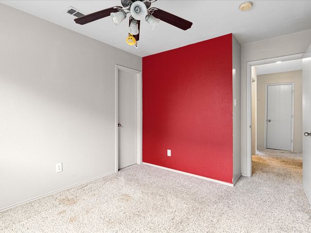 1201 Vicksburg Drive, Ennis, TX 75119