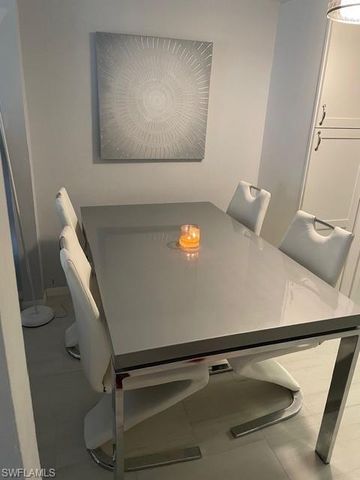 12481 McGregor BLVD 4, Fort Myers, FL 33919