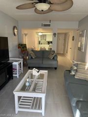 12481 McGregor BLVD 4, Fort Myers, FL 33919