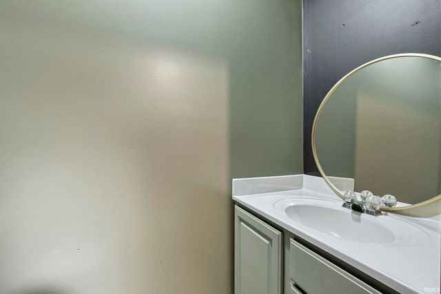 308 W Race Street, Wolcottville, IN 46795