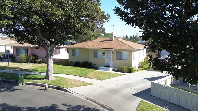 10520 E Zamora Avenue, Los Angeles, CA 90002