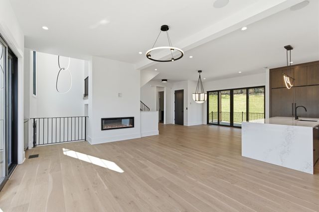 6704 Gower Rd, Nashville, TN 37209