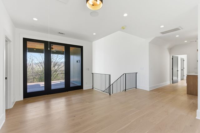 6704 Gower Rd, Nashville, TN 37209