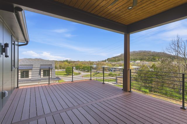 6704 Gower Rd, Nashville, TN 37209