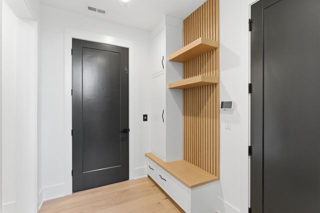 6704 Gower Rd, Nashville, TN 37209