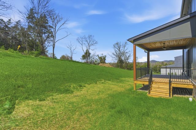 6704 Gower Rd, Nashville, TN 37209