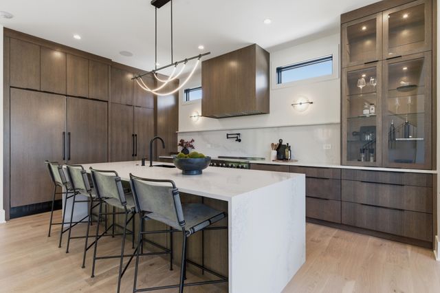 6704 Gower Rd, Nashville, TN 37209