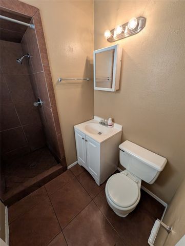 1563 Pamela Lane, Fort Worth, TX 76112