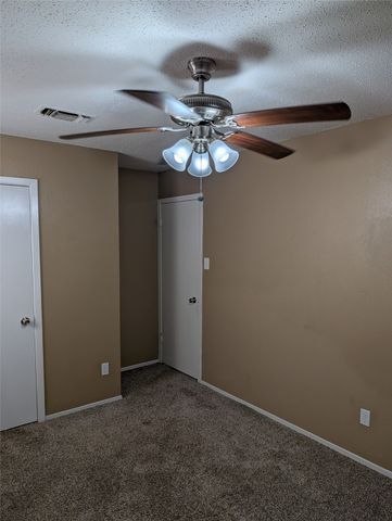 1563 Pamela Lane, Fort Worth, TX 76112