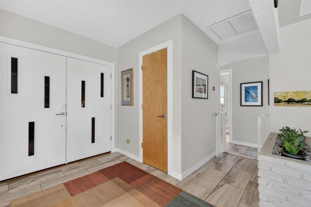 6900 22ND WAY S, St Petersburg, FL 33712