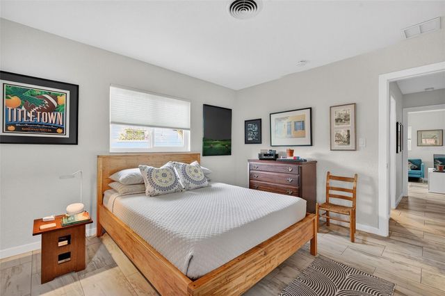 6900 22ND WAY S, St Petersburg, FL 33712