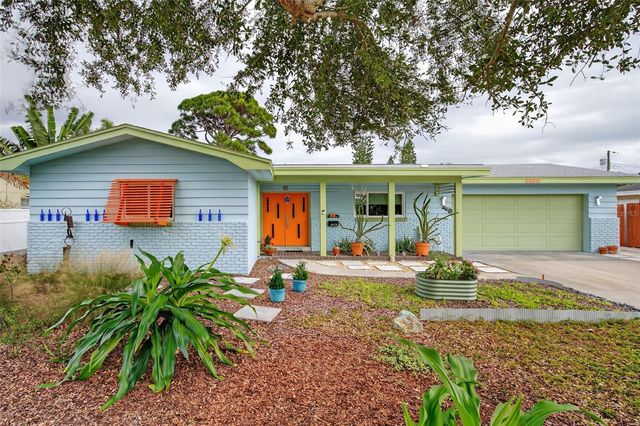 6900 22ND WAY S, St Petersburg, FL 33712