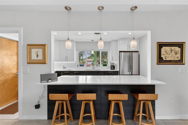 6900 22ND WAY S, St Petersburg, FL 33712