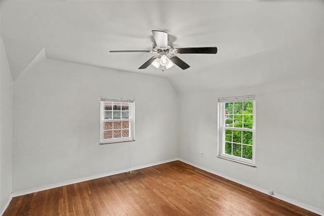5368 Orchard Hill Dr, Whitehall, PA 15236