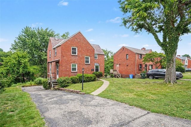 5368 Orchard Hill Dr, Whitehall, PA 15236