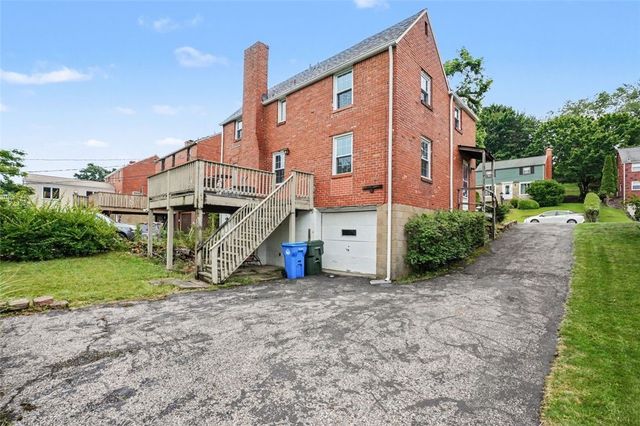 5368 Orchard Hill Dr, Whitehall, PA 15236