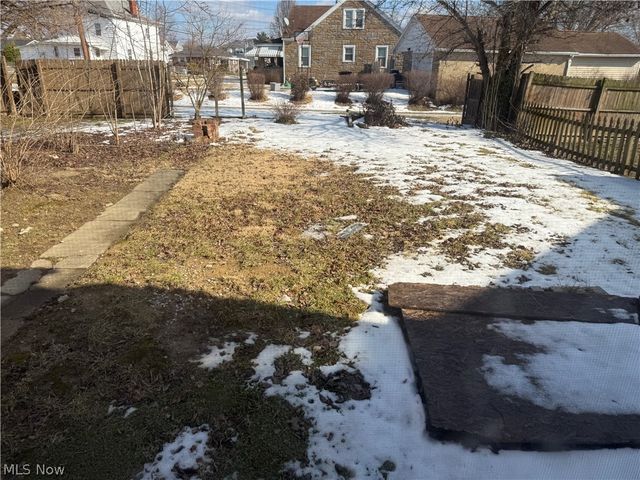 1612 Race Street, Parkersburg, WV 26101