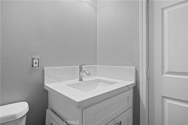 4330 Pacific, Jurupa Valley, CA 92509